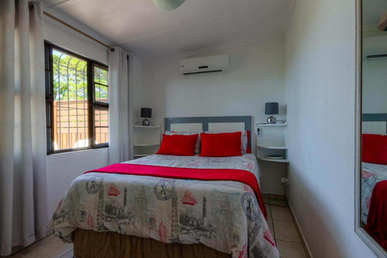 St. Lucia Ocean View Holiday Home Екстер'єр фото